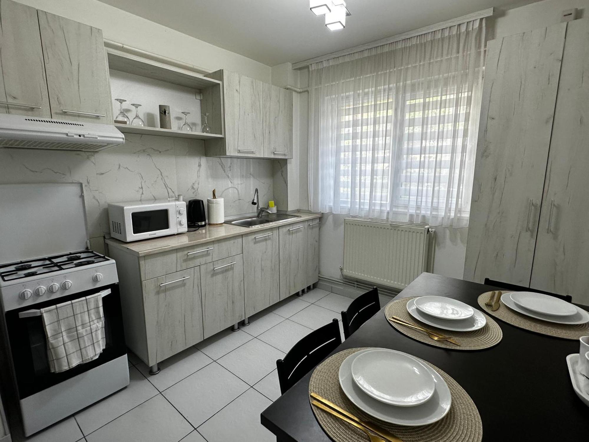 Comfort Apartment Targoviste Eksteriør bilde